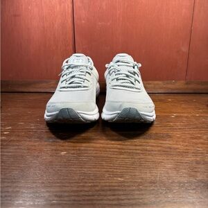 Under Armour Charged Assert 10 Men’s Running Shoes Size 12